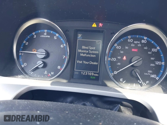 2016 Toyota RAV4 Limited с VIN 2T3DFREV2GW539427, выставлен на аукционе IAAI как лот 42233024 с пробегом 123 169 миль миль и . История ставок и продаж доступна на DreamBid. Изображение 7.