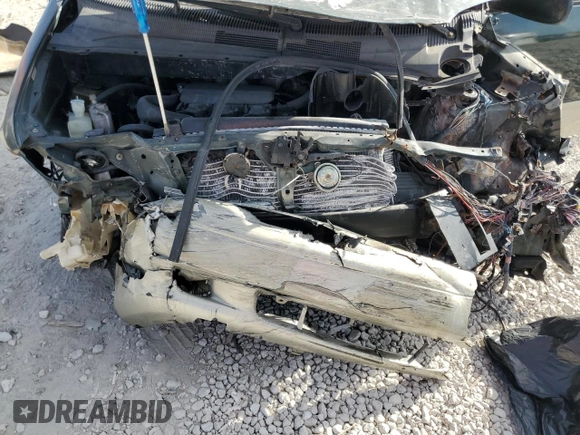 2000 Toyota Sienna LE z VIN 4T3ZF13CXYU287503, wystawiony jako Copart lot #43746115 z przebiegiem Nie podano mil oraz Szkoda całkowita • Salvage title. Historia ofert i sprzedaży dostępna na DreamBid. Obrazek 12.
