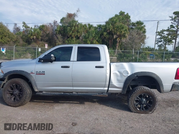 2018 Ram 2500 Tradesman with VIN 3C6UR5CL7JG404668, listed as a IAAI auction lot 41611352 with 138,706 mi miles and . Bid and sale history available at DreamBid. Image 14.