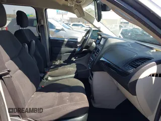 2020 Dodge Grand Caravan SE with VIN 2C4RDGBG9LR237367, listed as a IAAI auction lot 41869344 with 91,452 mi miles and . Bid and sale history available at DreamBid. Image 5.
