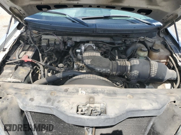 2005 Ford F-150 STX с VIN 1FTRX14W45FB50432, выставлен на аукционе Copart как лот 55285845 с пробегом 272 708 миль миль и Списание • Salvage title. История ставок и продаж доступна на DreamBid. Изображение 11.