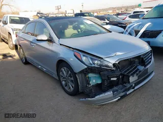 2016 Hyundai Sonata 2.4L Sport with VIN 5NPE34AF4GH338506, listed as a IAAI auction lot 41675076 with 92,425 mi miles. Bid and sale history available at carsss.com. Image 1.