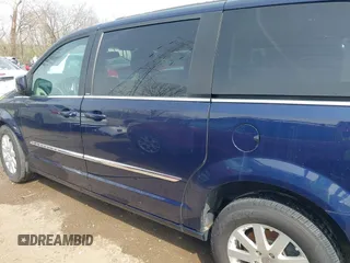 2012 Chrysler Town & Country Touring with VIN 2C4RC1BG9CR245887, listed as a IAAI auction lot 41912412 with 175,943 mi miles. Bid and sale history available at carsss.com. Image 15.