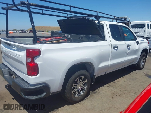2021 Chevrolet Silverado 1500 Work Truck with VIN 1GCRWAEF9MZ122334, listed as a IAAI auction lot 39596264 with 27,876 mi miles and . Bid and sale history available at DreamBid. Image 4.