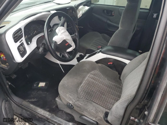 2002 GMC Sonoma SL Fleet with VIN 1GTCS19W828229163, listed as a Copart auction lot 47082535 with 289,304 mi miles and Salvage Title. Bid and sale history available at carsss.com. Image 7.