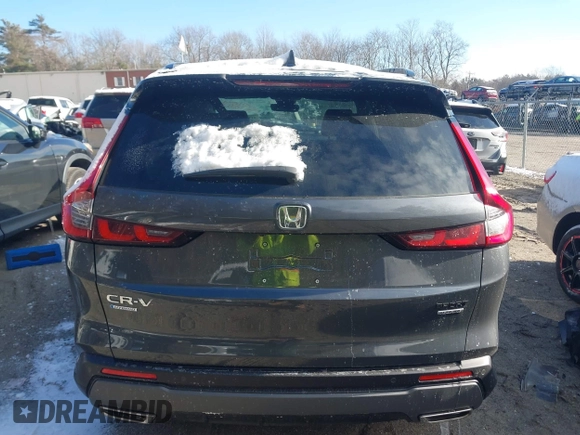 2025 Honda CR-V Sport Touring with VIN 2HKRS6H9XSH807901, listed as a IAAI auction lot 41172801 with 5,390 mi miles and . Bid and sale history available at DreamBid. Image 15.
