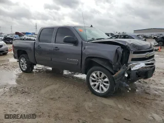 2010 Chevrolet Silverado 1500 LT with VIN 3GCRCSE05AG120165, listed as a Copart auction lot 45099255 with 177,908 mi miles and Salvage Title. Bid and sale history available at carsss.com. Image 4.
