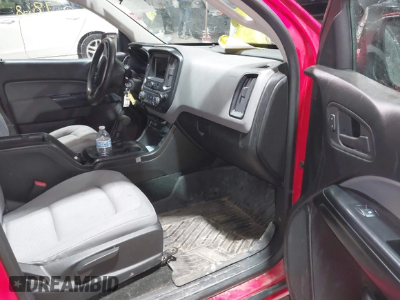 2019 Chevrolet Colorado 4WD Work Truck with VIN 1GCGTBEN8K1103282, listed as a IAAI auction lot 41987868 with 212,781 mi miles. Bid and sale history available at carsss.com. Image 5.