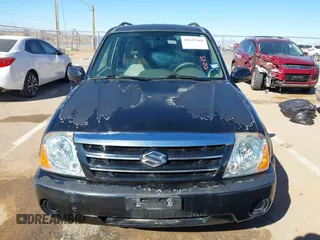 2005 Suzuki XL-7 LX with VIN JS3TY92V454100123, listed as a IAAI auction lot 41647668 with 83,293 mi miles. Bid and sale history available at carsss.com. Image 12.