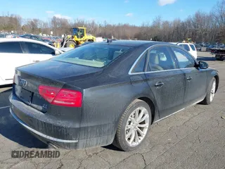 2011 Audi A8 с VIN WAUAVAFDXBN025061, выставлен на аукционе IAAI как лот 41326516 с пробегом 198 850 миль миль и . История ставок и продаж доступна на DreamBid. Изображение 4.
