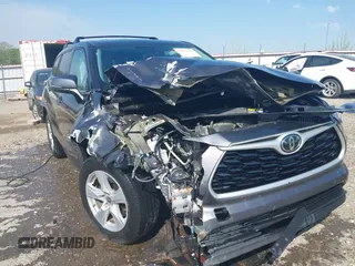 2021 Toyota Highlander L with VIN 5TDZZRAH3MS523182, listed as a IAAI auction lot 42052236 with 62,721 mi miles and . Bid and sale history available at DreamBid. Image 1.