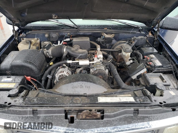 1996 Chevrolet Suburban z VIN 3GNFK16RXTG125871, wystawiony jako Copart lot #86401384 z przebiegiem 220 767 mil mil oraz Czysty tytuł • Clean title. Historia ofert i sprzedaży dostępna na DreamBid. Obrazek 12.