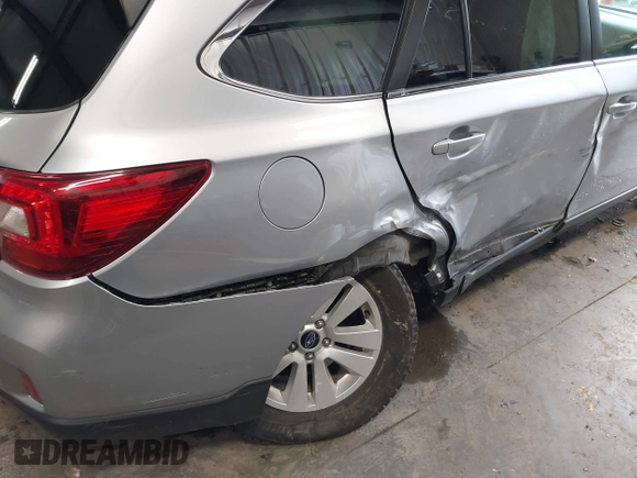 2015 Subaru Outback with VIN 4SABSACC7F3214226, listed as a IAAI auction lot 41939591 with 121,381 mi miles and . Bid and sale history available at DreamBid. Image 6.