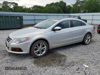 2010 Volkswagen CC Lux Limited Edition z VIN WVWHN7ANXAE559180, wystawiony jako Copart lot #52904395 z przebiegiem 102 449 mil mil oraz Szkoda całkowita • Salvage title. Historia ofert i sprzedaży dostępna na DreamBid. Obrazek 1.