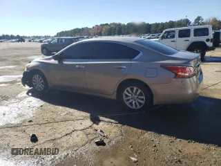 2015 Nissan Altima 2.5 SL with VIN 1N4AL3AP6FN304105, listed as a Copart auction lot 84735314 with 117,160 mi miles and Salvage Title. Bid and sale history available at carsss.com. Image 2.
