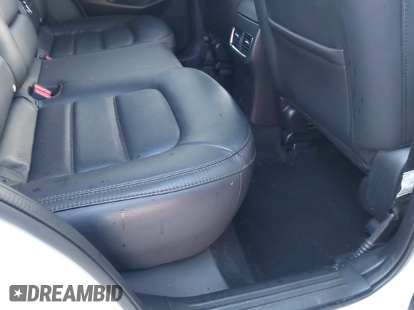 2019 Mazda CX-5 Grand Touring with VIN JM3KFADM2K0684232, listed as a IAAI auction lot 41929139 with 31,836 mi miles. Bid and sale history available at carsss.com. Image 8.