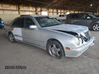 2001 Mercedes-Benz E-Class with VIN WDBJF70J51B167821, listed as a Copart auction lot 81113074 with 203,608 mi miles and Salvage Title. Bid and sale history available at carsss.com. Image 4.