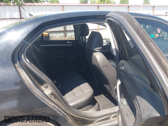 2010 Volkswagen Jetta SE with VIN 3VWRZ7AJ7AM116496, listed as a IAAI auction lot 42360075 with 249,048 mi miles and . Bid and sale history available at DreamBid. Image 8.