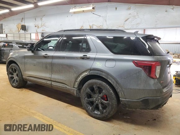 2024 Ford Explorer ST with VIN 1FM5K8GC1RGA79094, listed as a Copart auction lot 42359005 with 11,740 mi miles and Salvage Title. Bid and sale history available at carsss.com. Image 2.