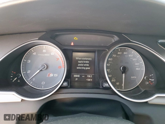 2014 Audi S5 Premium Plus z VIN WAUCGAFH4EN011327, wystawiony jako Copart lot #57396105 z przebiegiem 69 048 mil mil oraz Szkoda całkowita • Salvage title. Historia ofert i sprzedaży dostępna na DreamBid. Obrazek 9.