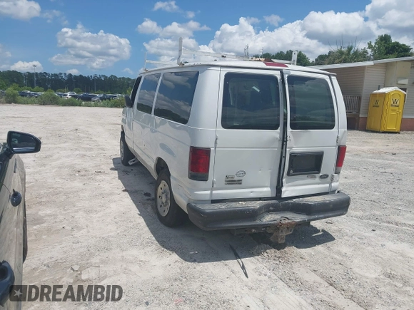 2009 Ford Econoline Passenger XL z VIN 1FMNE11W89DA72209, wystawiony jako IAAI lot #42509228 z przebiegiem 230 818 mil mil oraz . Historia ofert i sprzedaży dostępna na DreamBid. Obrazek 3.