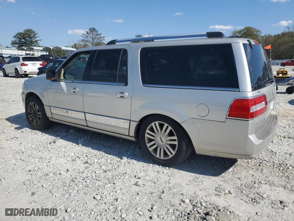 2007 Lincoln Navigator L with VIN 5LMFL27527LJ17403, listed as a Copart auction lot 50846035 with 222,833 mi miles and Clean Title. Bid and sale history available at carsss.com. Image 2.