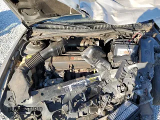 1999 Saturn SW z VIN 1G8ZK8277XZ162136, wystawiony jako Copart lot #83206604 z przebiegiem Nie podano mil oraz Szkody całkowita. Historia ofert i sprzedaży dostępna na DreamBid. Obrazek 11.