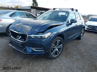 2018 Volvo XC60 Momentum with VIN YV4102RK1J1003714, listed as a IAAI auction lot 41446199 with 72,626 mi miles. Bid and sale history available at carsss.com. Image 17.