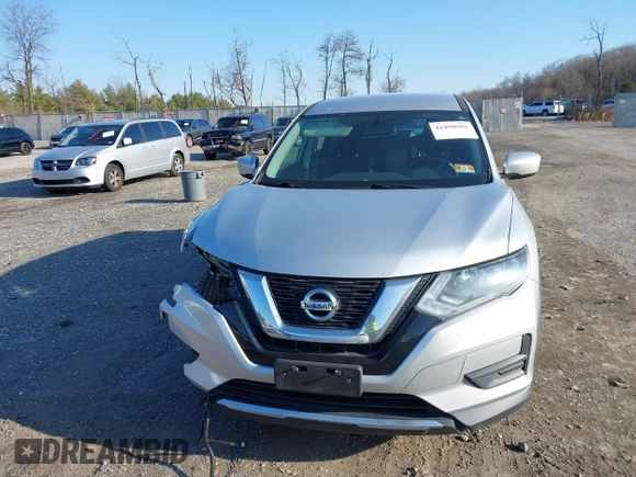 2017 Nissan Rogue SV with VIN 5N1AT2MVXHC781791, listed as a IAAI auction lot 41090989 with 127,870 mi miles. Bid and sale history available at carsss.com. Image 12.
