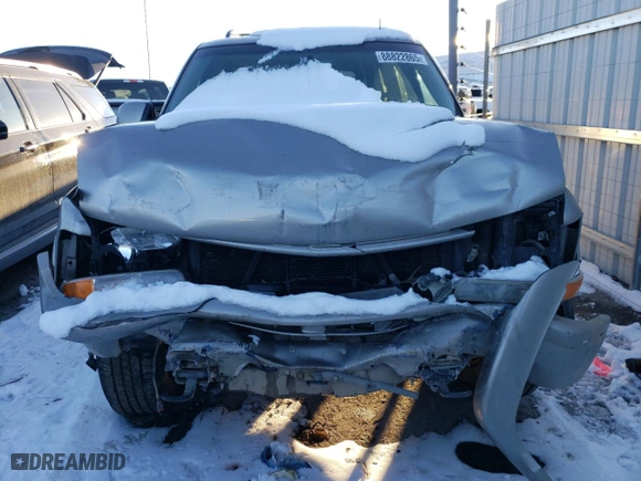 2002 Chevrolet Tahoe LT with VIN 1GNEK13Z22R219015, listed as a Copart auction lot 88822865 with 0 mi miles and Non Repairable. Bid and sale history available at carsss.com. Image 5.