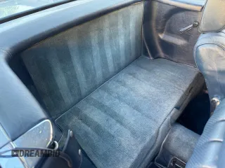 1981 Mercedes-Benz 380 SL z VIN WDBBA45A3BB007951, wystawiony jako Copart lot #60177805 z przebiegiem 89 643 mil mil oraz Czysty tytuł • Clean title. Historia ofert i sprzedaży dostępna na DreamBid. Obrazek 6.
