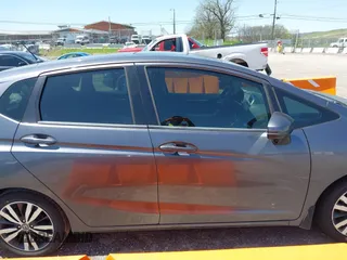 2015 Honda Fit EX-L with VIN 3HGGK5H88FM729435, listed as a IAAI auction lot 41998376 with 130,723 mi miles. Bid and sale history available at carsss.com. Image 13.