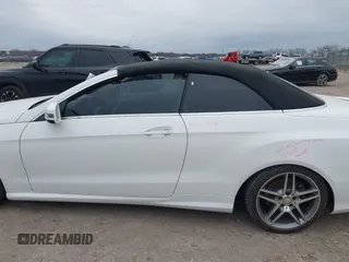 2016 Mercedes-Benz E 400 with VIN WDDKK6FF0GF319946, listed as a IAAI auction lot 41624659 with 54,551 mi miles and . Bid and sale history available at carsss.com. Image 14.