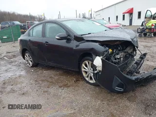 2010 Mazda Mazda3 s Sport with VIN JM1BL1S5XA1175527, listed as a IAAI auction lot 41229584 with 194,419 mi miles. Bid and sale history available at carsss.com. Image 1.