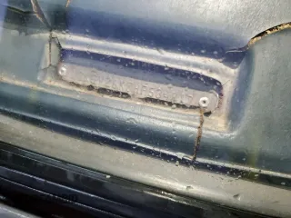 1987 GMC Suburban z VIN 1GKGV26K8HF534817, wystawiony jako Copart lot #43368215 z przebiegiem 82 553 mil mil oraz Tytuł czysty. Historia ofert i sprzedaży dostępna na DreamBid. Obrazek 13.