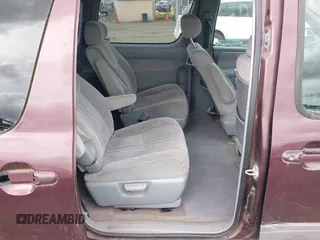 2000 Toyota Sienna LE z VIN 4T3ZF13C0YU179830, wystawiony jako IAAI lot #42262290 z przebiegiem 224 275 mil mil oraz . Historia ofert i sprzedaży dostępna na DreamBid. Obrazek 8.