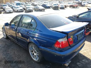 2003 BMW 3 Series 325i with VIN WBAEV33403KL61113, listed as a IAAI auction lot 41775831 with 199,126 mi miles and . Bid and sale history available at DreamBid. Image 14.