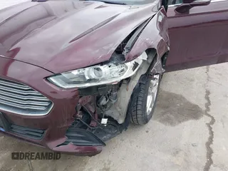 2013 Ford Fusion SE with VIN 3FA6P0H7XDR131553, listed as a IAAI auction lot 41711758 with 99,988 mi miles. Bid and sale history available at carsss.com. Image 6.