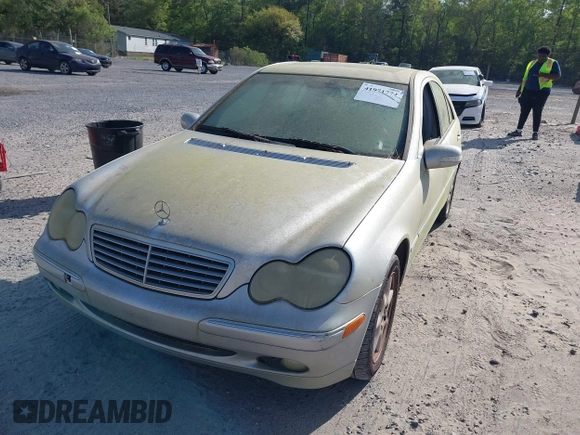 2004 Mercedes-Benz C 320 with VIN WDBRF64J04F551588, listed as a IAAI auction lot 41971774 with 184,594 mi miles and . Bid and sale history available at DreamBid. Image 17.