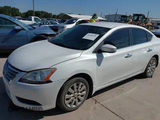 2014 Nissan Sentra SV with VIN 3N1AB7AP4EL650501, listed as a IAAI auction lot 42338291 with 162,100 mi miles and . Bid and sale history available at DreamBid. Image 2.