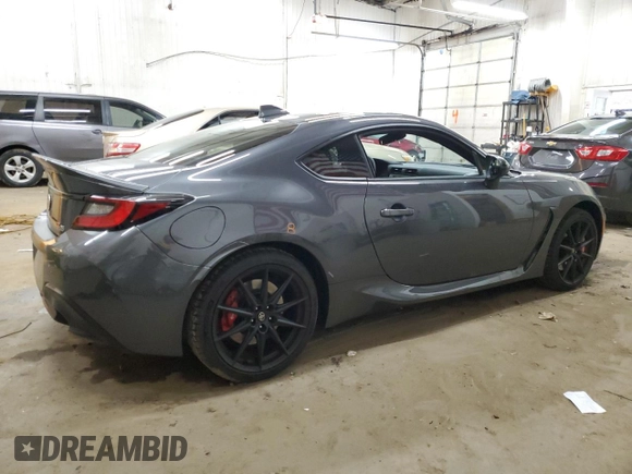 2024 Toyota GR86 Premium with VIN JF1ZNBE15R9761093, listed as a Copart auction lot 81530204 with 728 mi miles and Salvage Title. Bid and sale history available at carsss.com. Image 3.
