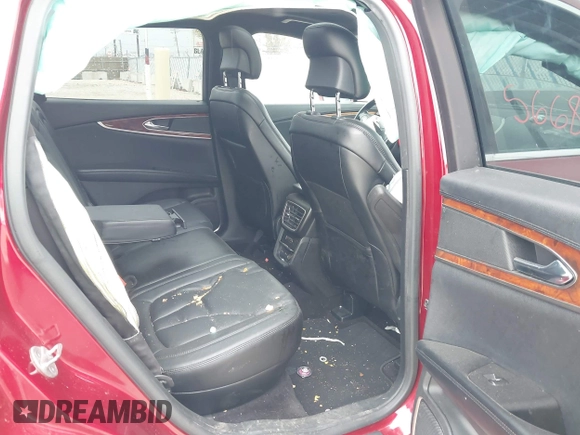 2016 Lincoln MKX Reserve with VIN 2LMPJ8LP8GBL32389, listed as a IAAI auction lot 42065668 with 135,907 mi miles and . Bid and sale history available at DreamBid. Image 8.