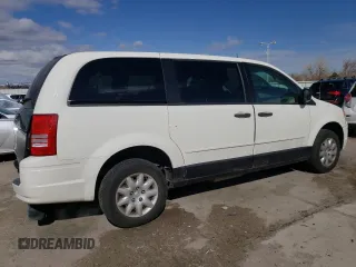 2008 Chrysler Town & Country LX with VIN 2A8HR44H78R708501, listed as a Copart auction lot 47784485 with 215,454 mi miles and Clean Title. Bid and sale history available at carsss.com. Image 3.