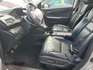 2013 Honda CR-V EX-L z VIN 2HKRM4H75DH693483, wystawiony jako Copart lot #55702115 z przebiegiem 210 135 mil mil oraz Szkody całkowita. Historia ofert i sprzedaży dostępna na DreamBid. Obrazek 7.