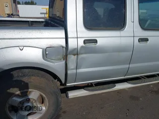 2001 Nissan Frontier XE z VIN 1N6ED27Y41C341156, wystawiony jako IAAI lot #42470999 z przebiegiem 262 076 mil mil oraz . Historia ofert i sprzedaży dostępna na DreamBid. Obrazek 6.
