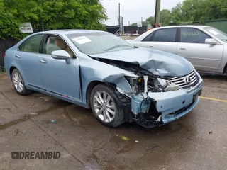 2010 Lexus ES 330 z VIN JTHBK1EG3A2351746, wystawiony jako IAAI lot #42362246 z przebiegiem 142 314 mil mil oraz . Historia ofert i sprzedaży dostępna na DreamBid. Obrazek 1.