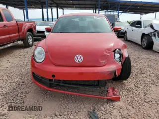 2013 Volkswagen Beetle 2.5L with VIN 3VWJP7AT3DM675021, listed as a Copart auction lot 50808805 with 107,156 mi miles and Salvage Title. Bid and sale history available at DreamBid. Image 5.