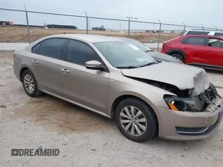 2015 Volkswagen Passat Limited Edition Edition с VIN 1VWAT7A34FC032564, выставлен на аукционе IAAI как лот 42037532 с пробегом 120 886 миль миль и . История ставок и продаж доступна на DreamBid. Изображение 1.