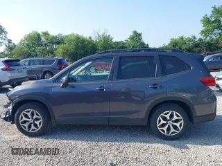 2021 Subaru Forester Premium z VIN JF2SKAJC9MH562537, wystawiony jako IAAI lot #42673896 z przebiegiem 66 819 mil mil oraz . Historia ofert i sprzedaży dostępna na DreamBid. Obrazek 15.