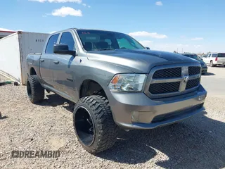 2013 Ram 1500 Express z VIN 1C6RR6KT8DS538406, wystawiony jako IAAI lot #41774359 z przebiegiem 154 338 mil mil oraz . Historia ofert i sprzedaży dostępna na DreamBid. Obrazek 13.
